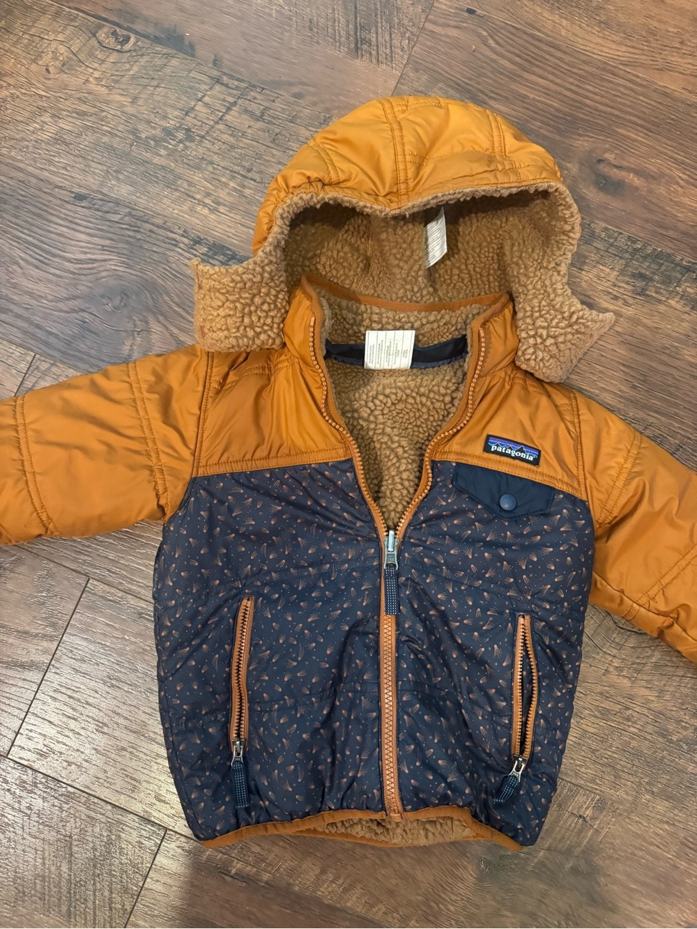 Patagonia 4T reversible jacket